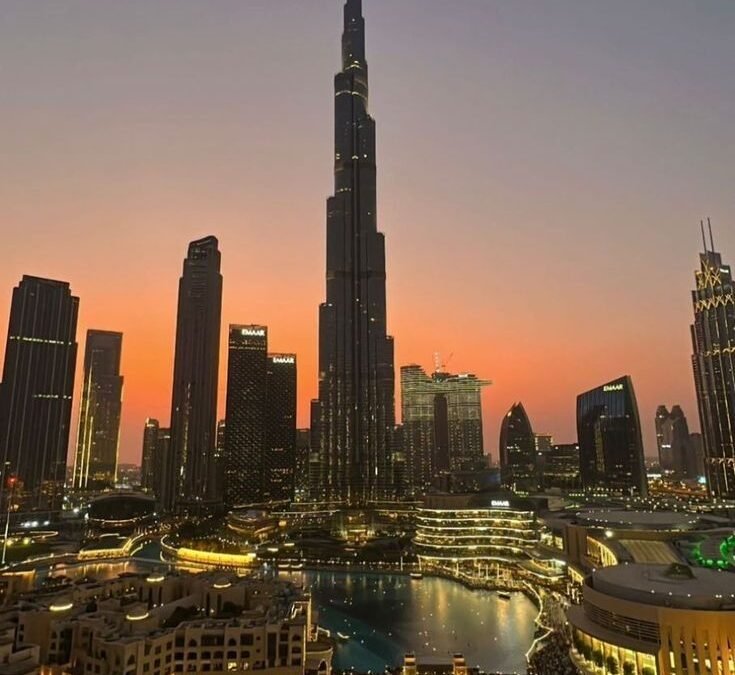 Sustainability and Green Tech: Pioneering Business Opportunities in the UAE
